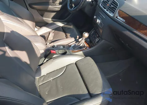 2018 Audi Q3 2.0T Premium/2.0T Sport Premium из США, поврежденный, VIN WA1JCCFS7JR001627